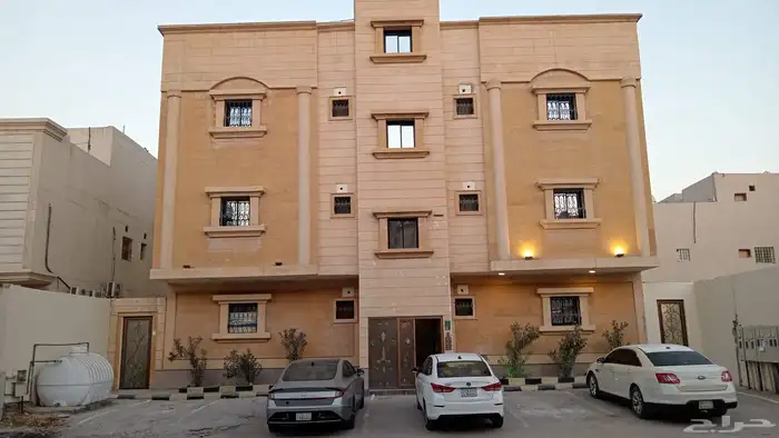 للبيع شقه في الدمام حي النور ملحق 0