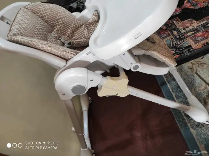 كرسى طعام ماركة جونيور 2