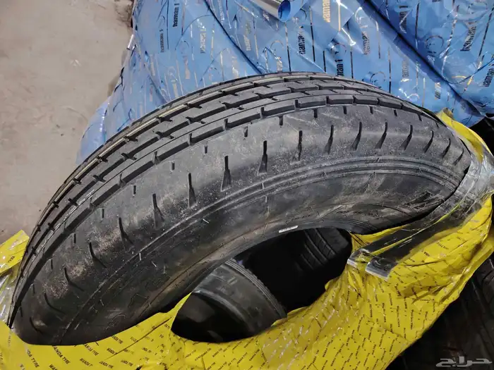 جنوط هلل لاندكروزر GXR مع كفرات وندا دعسة شاهين مقاس 16 5