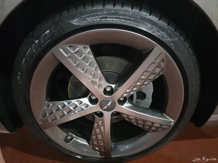 جينيسيس G80 ديزل 2021 فل مشحونه بالباخرة الان جايه من كوريا 26