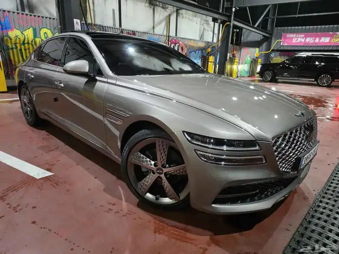 جينيسيس G80 ديزل 2021 فل مشحونه بالباخرة الان جايه من كوريا 4