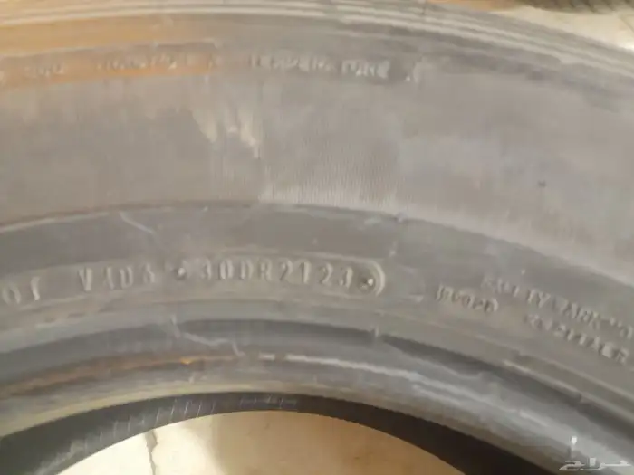 كفرات نيسان بلاتنيوم نضيفه مره خاليه من العيوب تاريخ نهايت 2 6