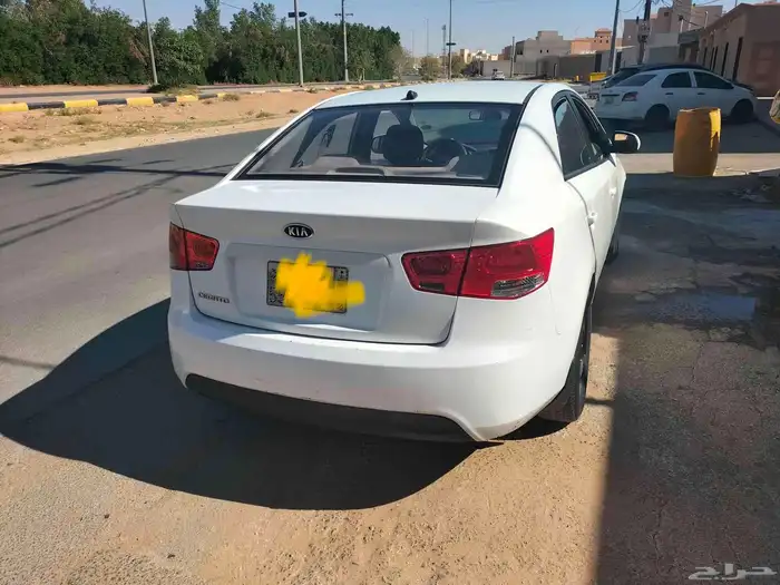 كيا سيراتو 2011 9