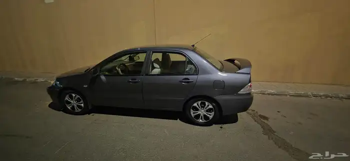 ميتسوبيشي لانسر مانيوال موديل 2008 للبيع 4