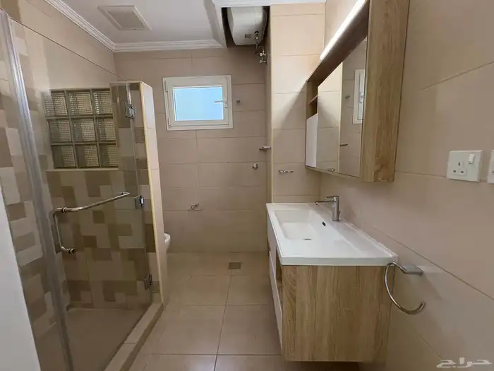 فيلا للايجار - حي الفيصلية 24