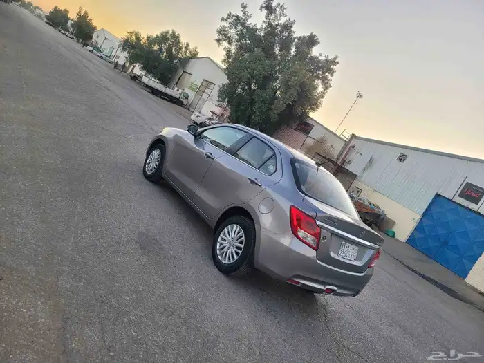 زوزكي ديزاير 0