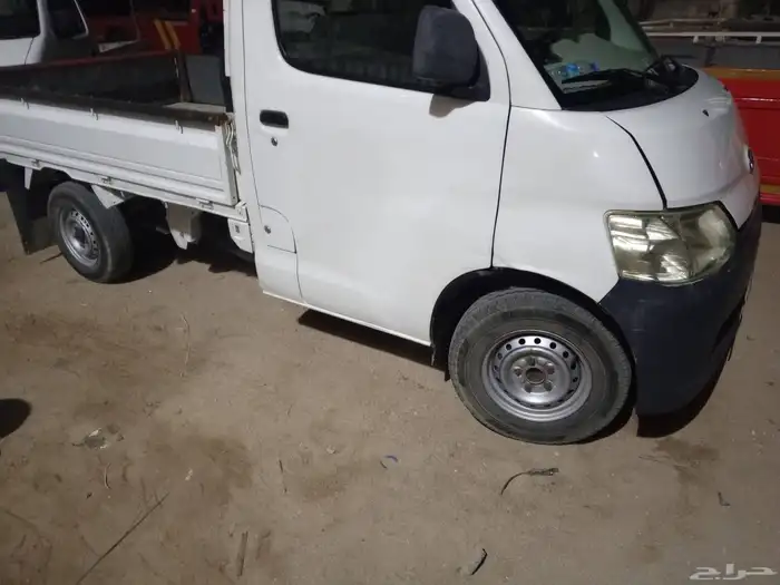 دباب للبيع 2012 مكيف شغال فاز استماره جديد بودي بلد 2