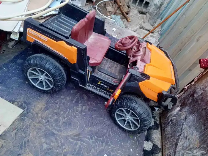 سياره اطفال كبيره مستخدمه ونظيفه استعمال شهرين فقط للبيع 2