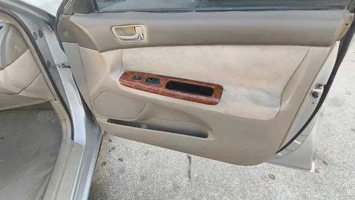 كامري 2003 للبيع لتواصل وتساب 12