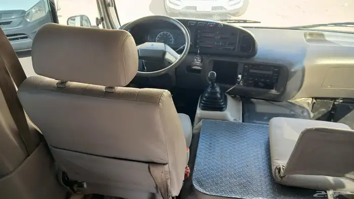 باص كوستر للايجار 2013 7