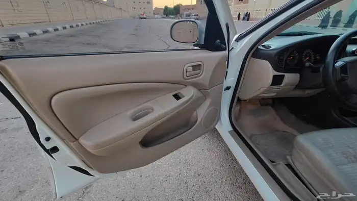 نيسان صني 2010 12