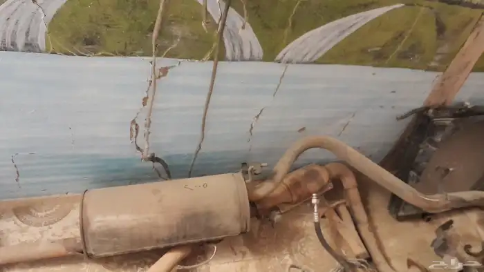 قطع هيلوكس تنكي شكمان لاتيتير اقصدم امامي 2