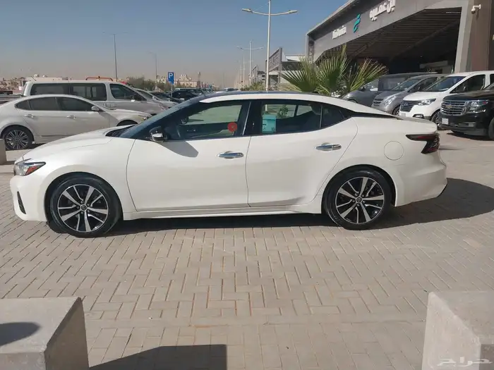 للبيع نيسان مكسيما موديل 2023 1