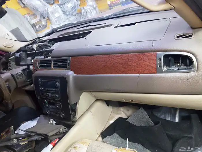 قشرة طبلون جمس تاهو مع التركيب وتصليح ديكورات الداخليه 3