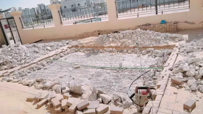 اتكسيروترميم بناء الياسه بلاط كهربا سباك عزل حراري وعزل مائي 0