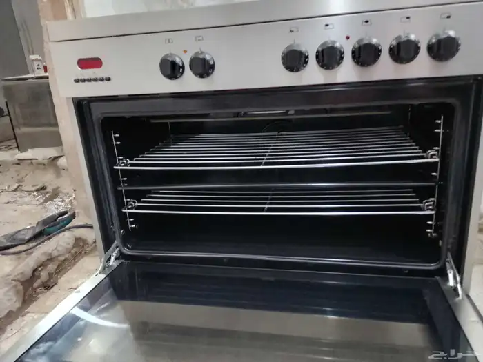 فرن تيرم ايطالي  سراميك كهرباء 220 شبه جديد 5