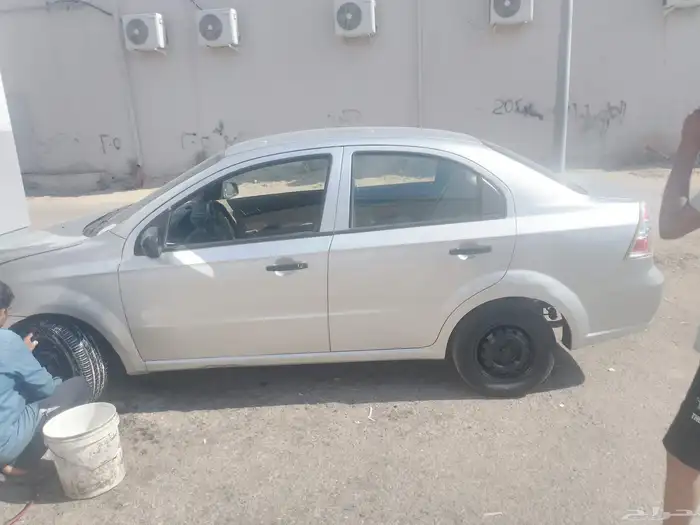 سيارة افيو فضي قير عادي للبيع فحص واستمارة منتهي علي السوم 5