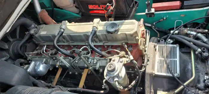 رافعة للبيع مديل 2010 9