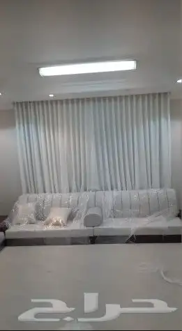 كنب مجلس مساند تفصيل وا تنجيد ستائر ويفي امريكي جمع الستائر. 6