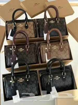 يوجد لدينا جميع انواع الشنط جمله وقطاعي 6