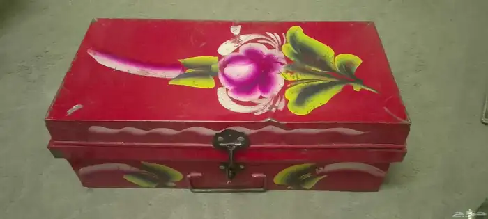 اغراض ومقتنيات قديمه 1