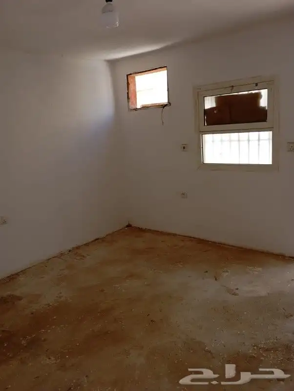 غرف للايجار في حي الرمال 8