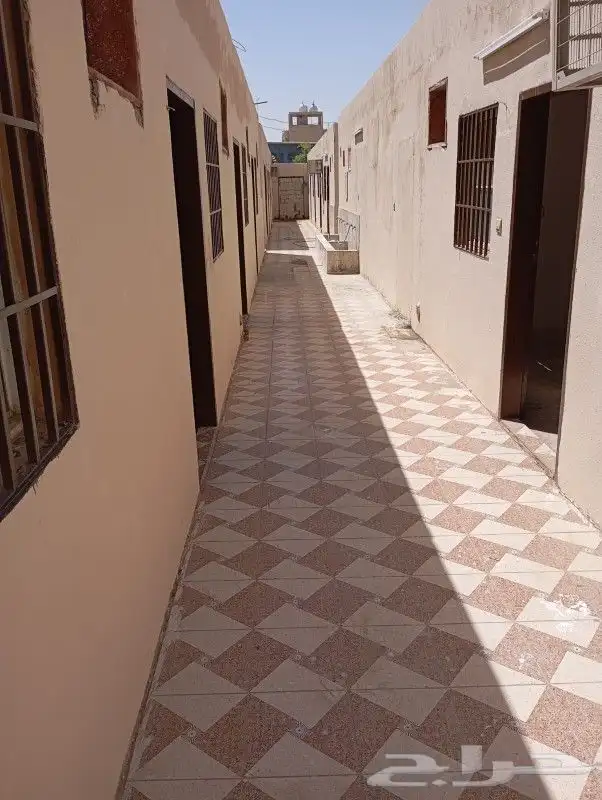 غرف للايجار في حي الرمال 0