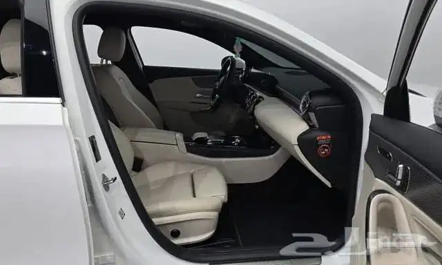 مرسيدس بنز E220 موديل 2023 استيراد كوريا 16