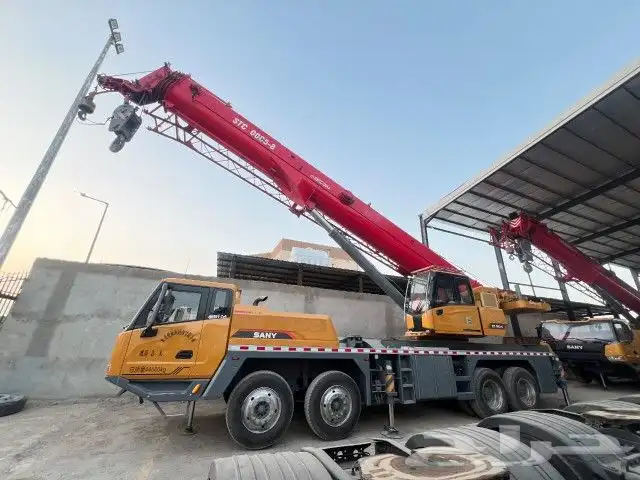 فوكلفت للايجار رافعات شوكيه للايجار كرينات للايجار الرياض 4