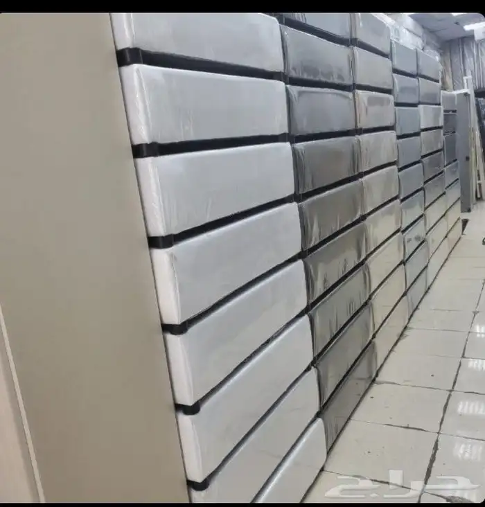 سرير دورين ومفراد ومراتب وبطانيات دولايب خشب وحديد 4