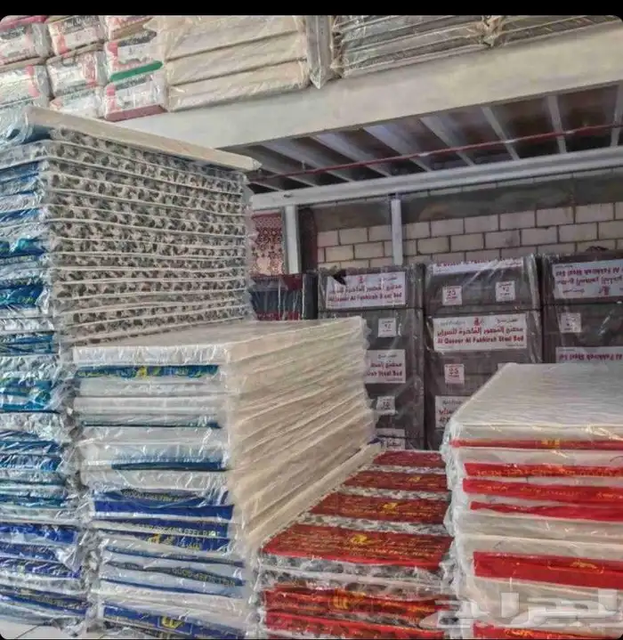 سرير دورين ومفراد ومراتب وبطانيات دولايب خشب وحديد 14