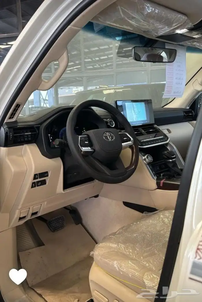 تويوتا لاندكروزر GXR فل كامل بريمي تربو محرك ديزل موديل 2025 2