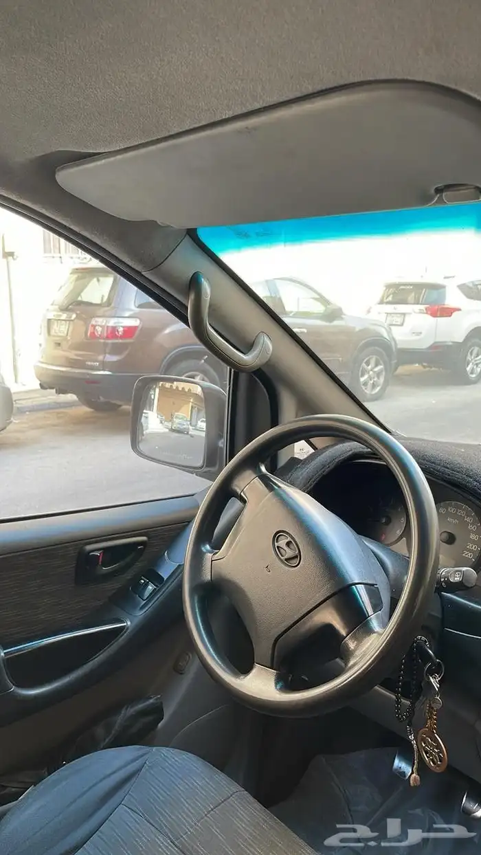 هونداي2011تس 12راكب ديزل جير عادي للبيع المستعجل كل شي موضح 4