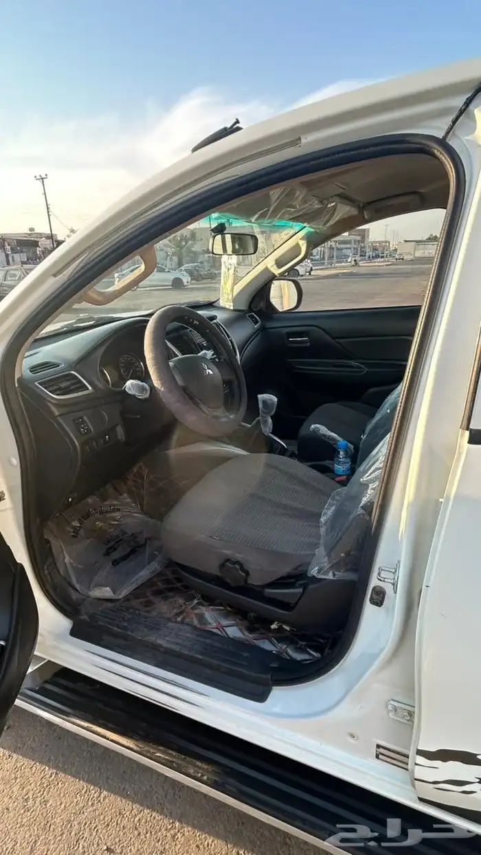 ميتسوبيشي 2020 للبيع 2