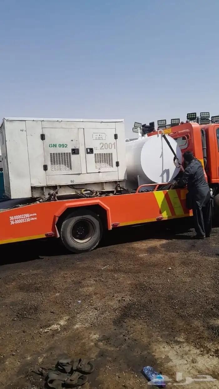 مولدات كهرباء وتور لايت للبيع والايجار 6