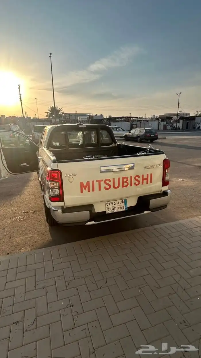 ميتسوبيشي 2020 للبيع 4