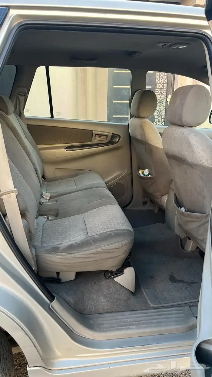 للبيع انوفا فاغن 2013 6