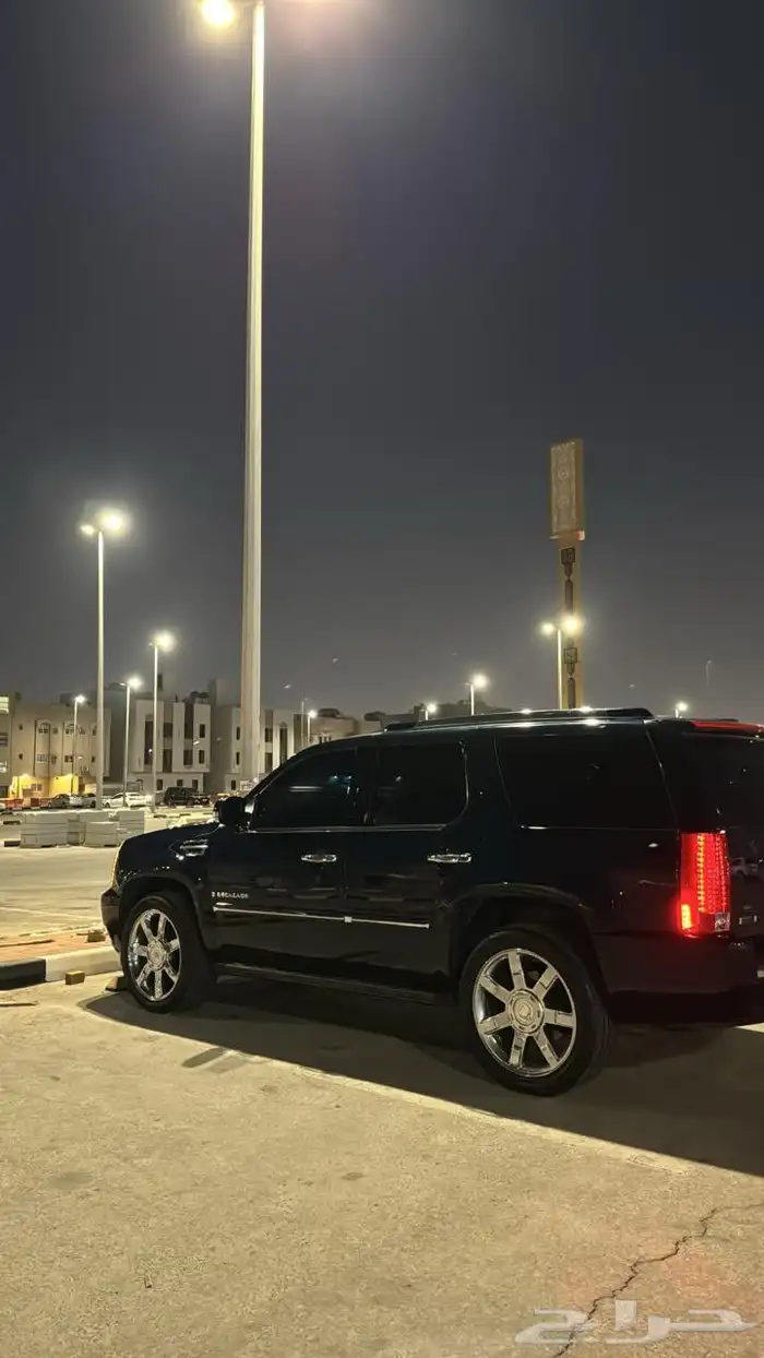 كدلك اسكاليد 2008 نظيف جدا ماشاءالله تبارك الرحمن الرحيم 0