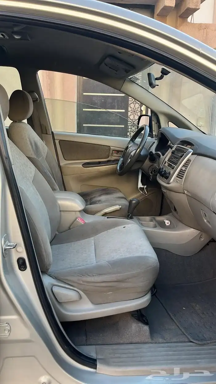 للبيع انوفا فاغن 2013 5