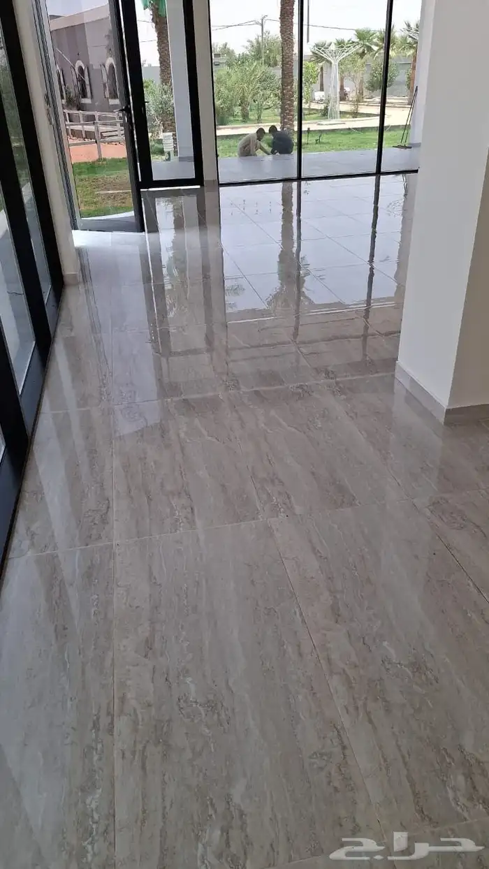 Polishing outdoor tiles 5