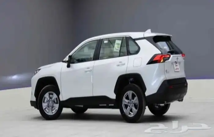 تويوتا راف فور 2025 4
