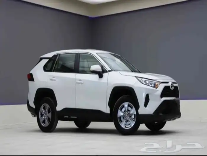 تويوتا راف فور 2025 1