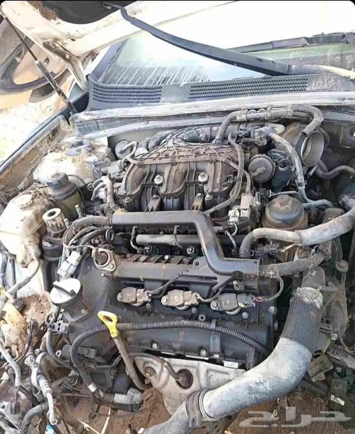 يوجد لدينا مكان هونداي مع التركيب ازيرا جنسس سوناتا 2014 1