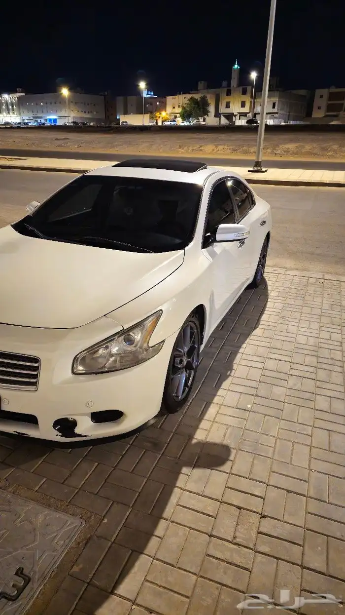 نيسان ماكسيما 1