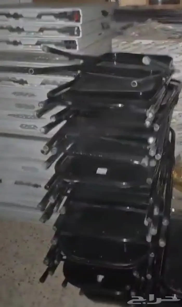 طاولة فيبار وكراسي 3