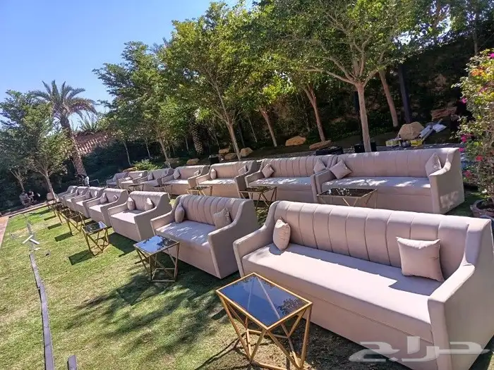 تاجير كنب في اي بي كراسي طاولات طعام 1