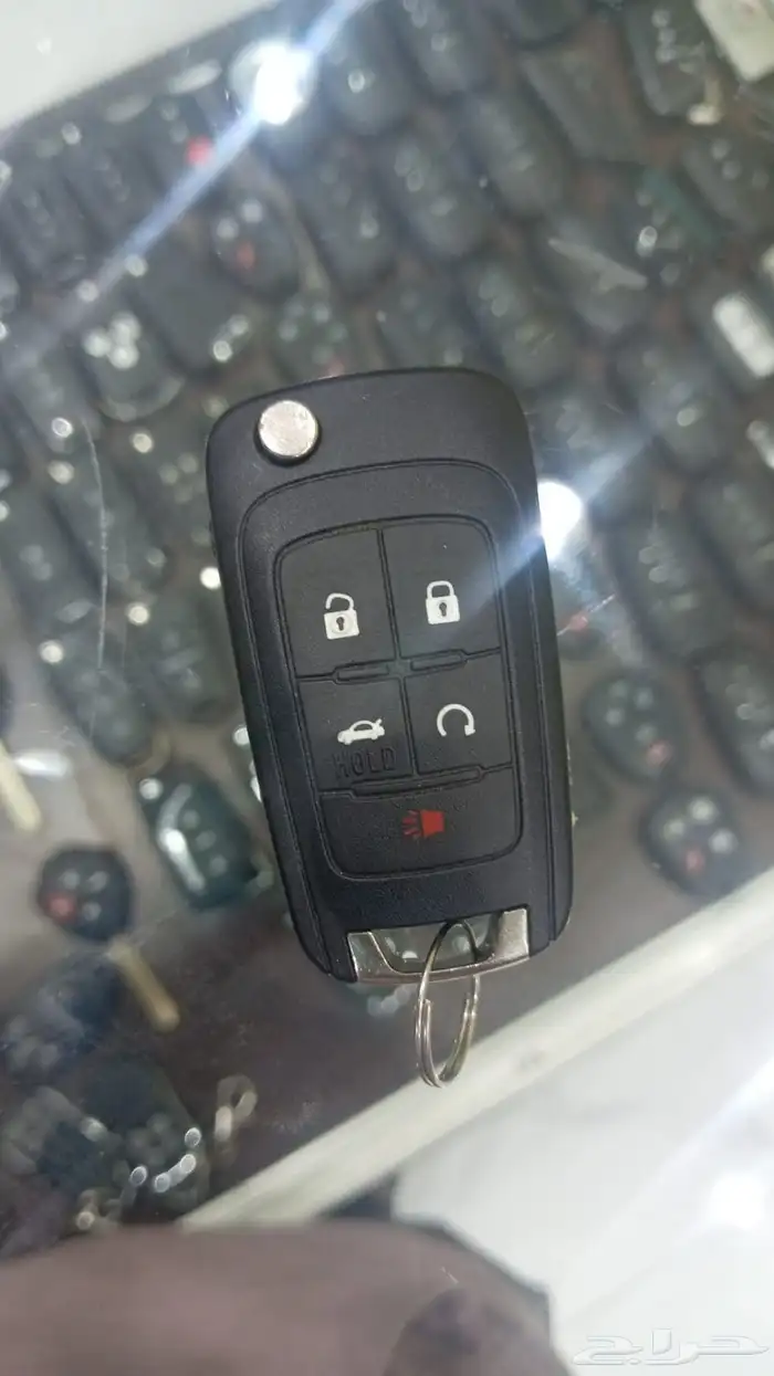 مفاتيح سيارات للبيع 1