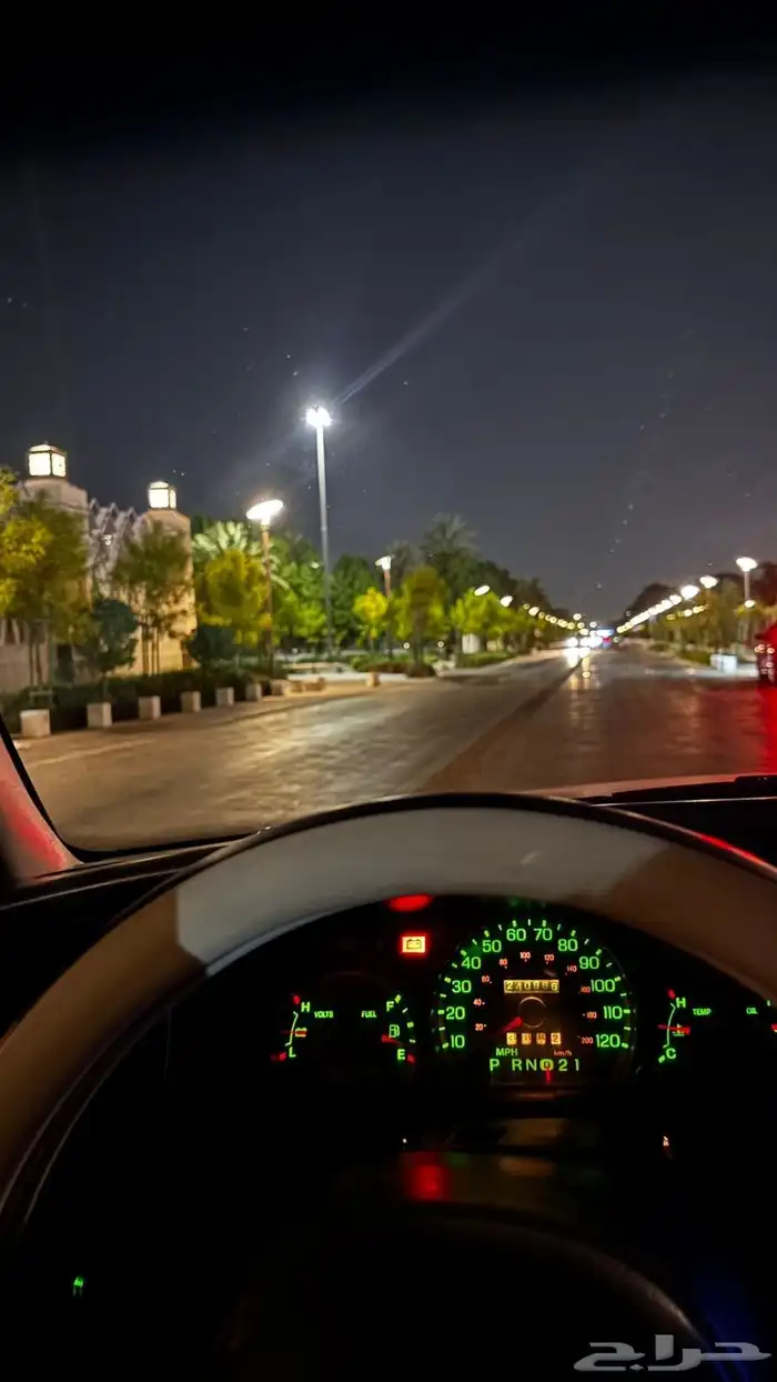 فورد فكتوريا 2003 للبدل فقط بسياره عائلية 4