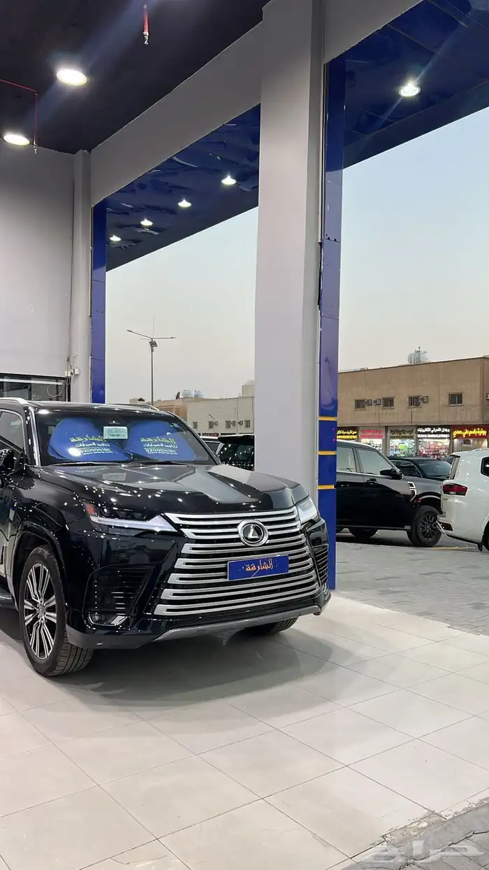 لتأجير جيب لكزس 2025 0