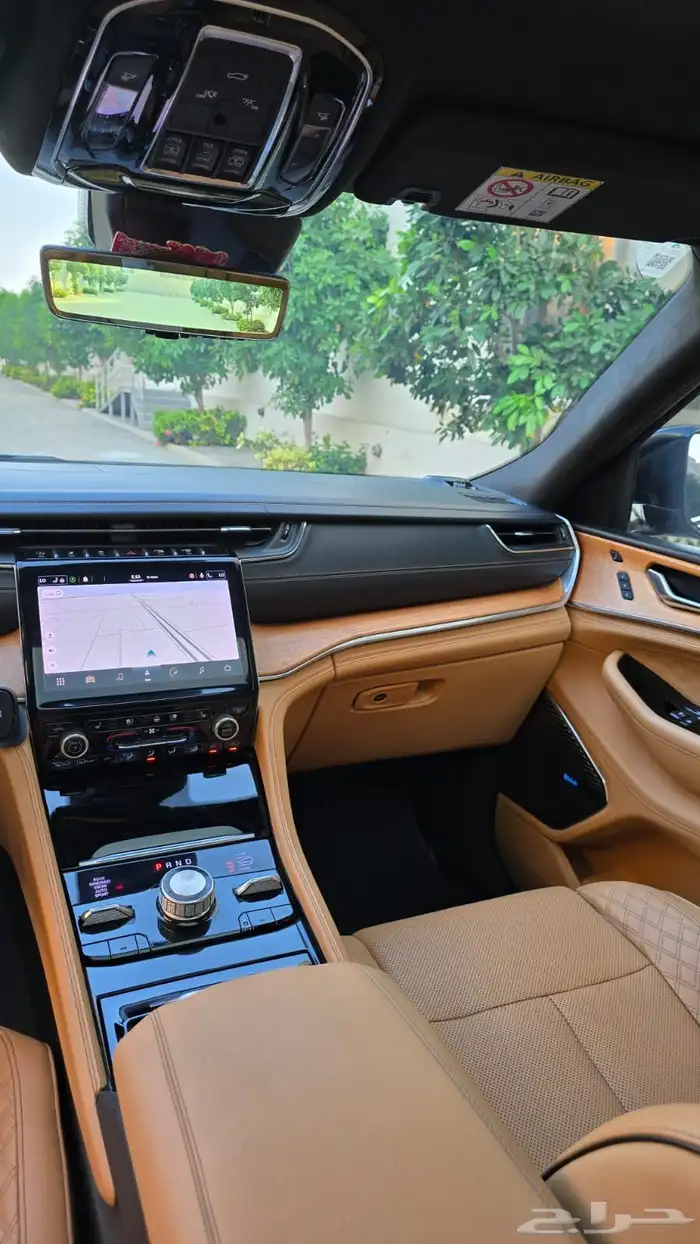 جيب جراند شروكي ساميت 2021 ضمان و صيانة مجانية 36